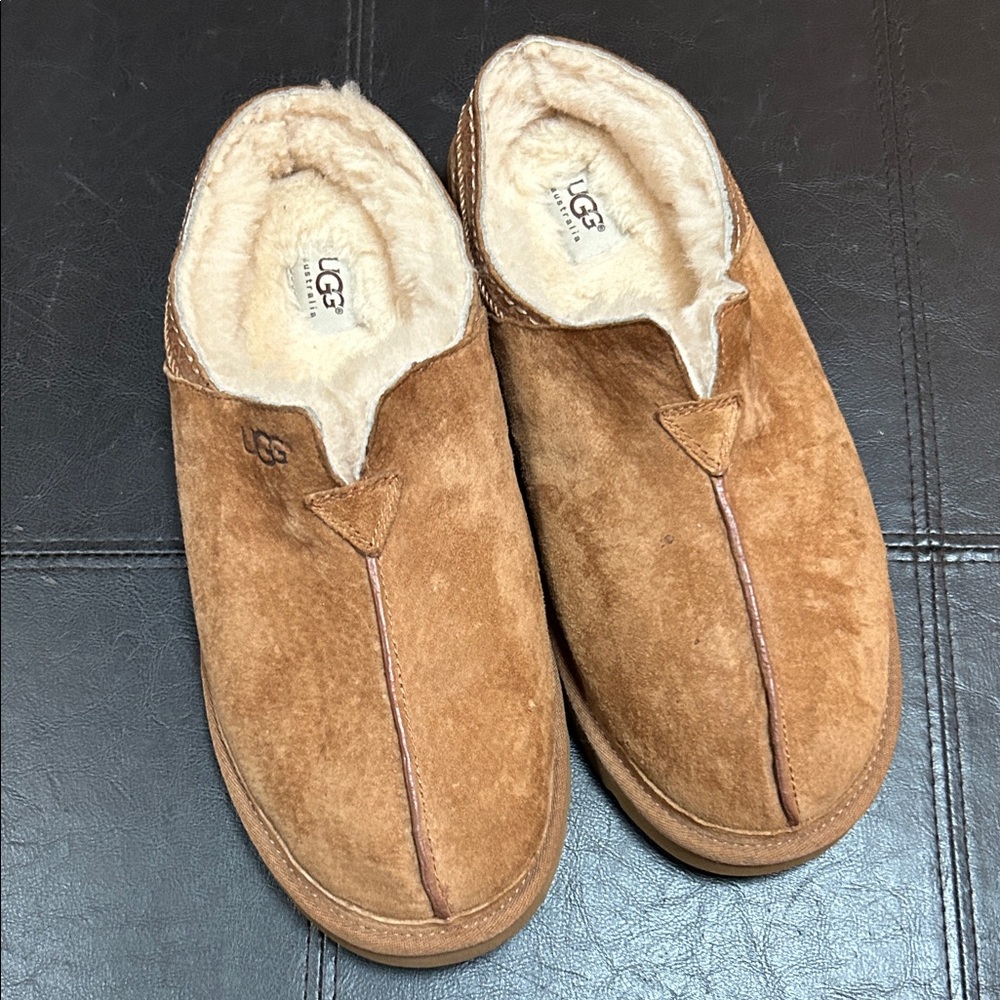 UGG Men's Chestnut Suede Slip-Ons size 12, like new